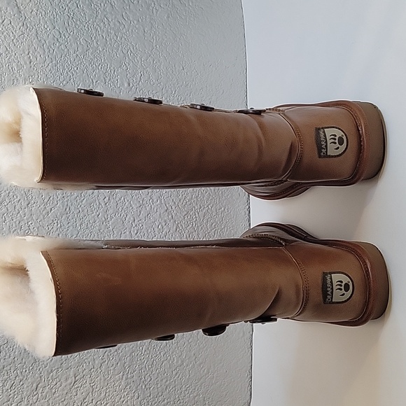 BEARPAW Women's Lori Hickory Boots US 10, 12 inches tall - Picture 9 of 17